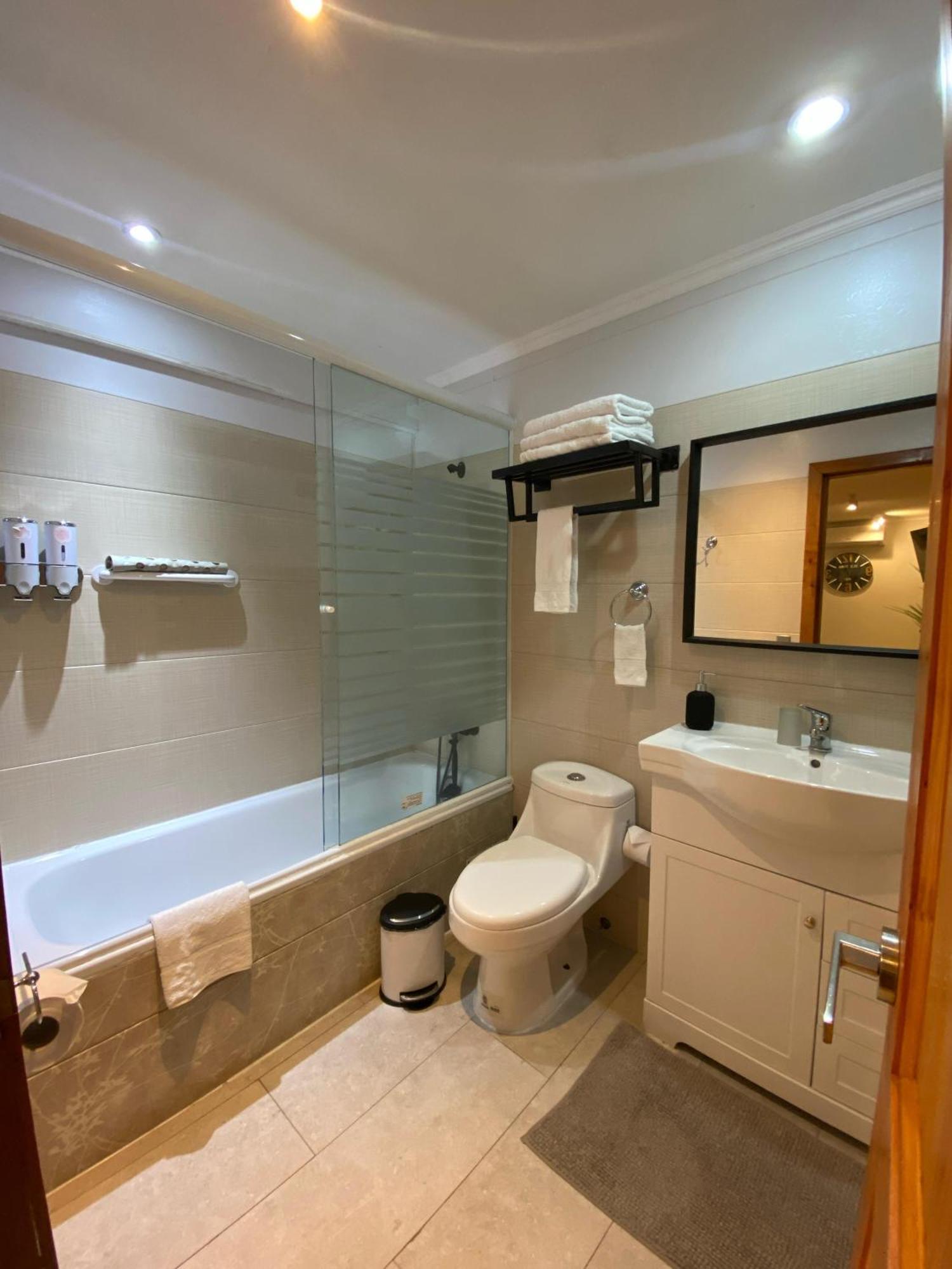 Hotel Boutique 501 ลอสอังเคเลส ภายนอก รูปภาพ